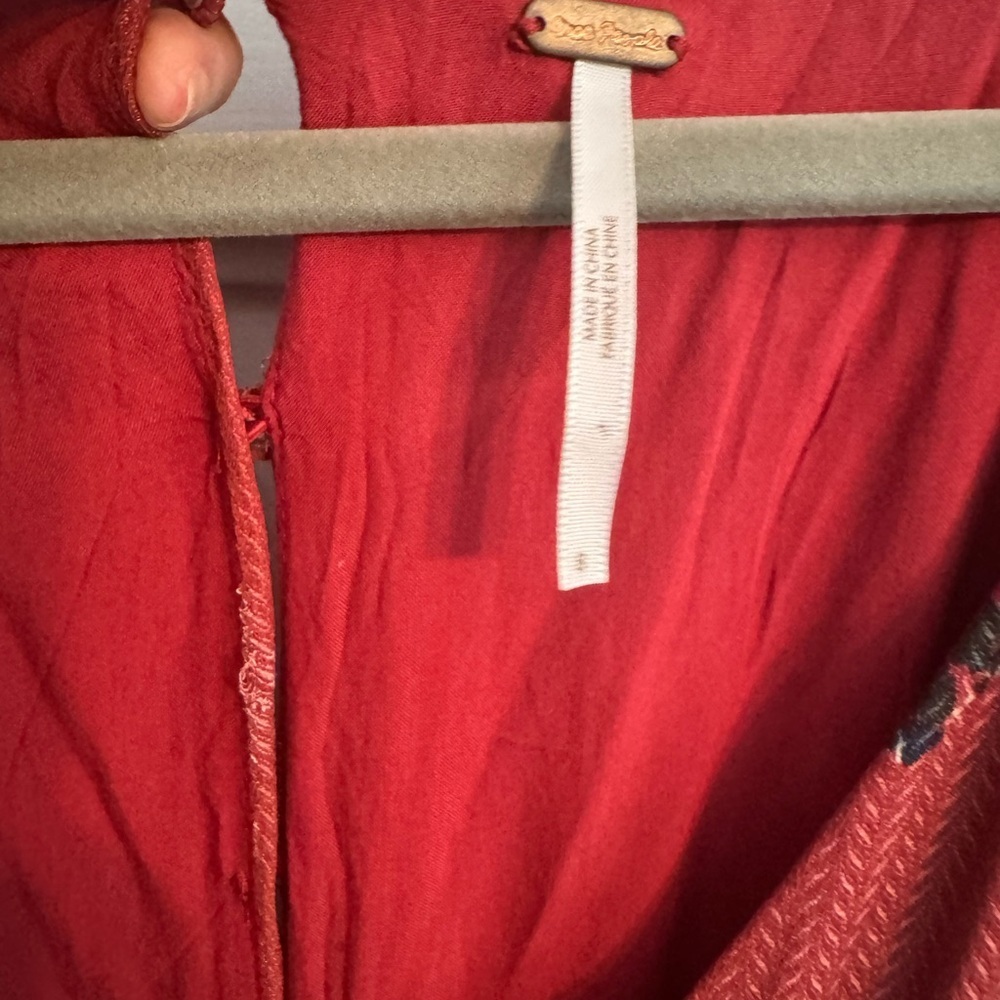 Free People All I Got Floral Maxi Dress Size 8 Red Boho Wrap Style Flowy Festiva - Picture 5 of 9